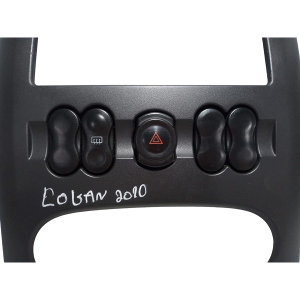 Moldura Painel Central Botão Alerta Renault Logan 2010