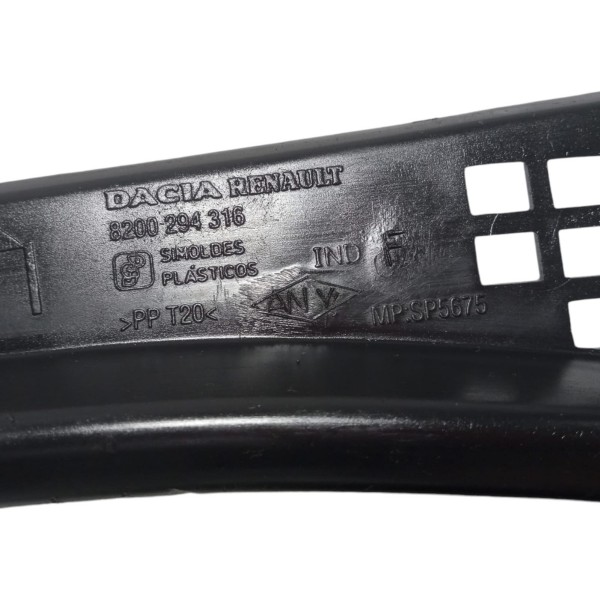 Grade Churrasqueira Parabrisa Renault Logan 2010 Par