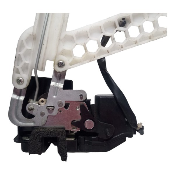 Fechadura Lado Esquerdo Traseiro Kia Cerato 2006