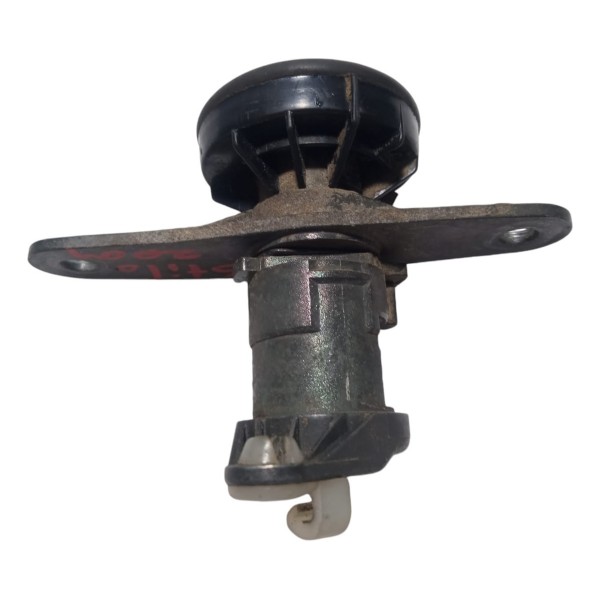 Cilindro Tampa Traseira Fiat Stilo 2004