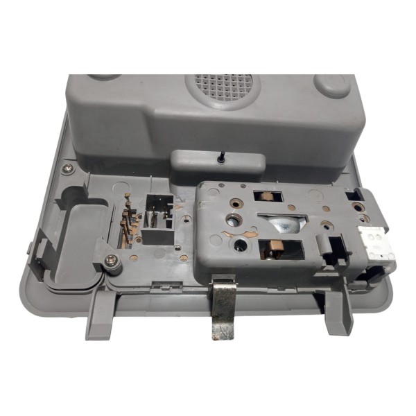 Luz De Teto Cortesia Porta Óculos Chery Tiggo 2010