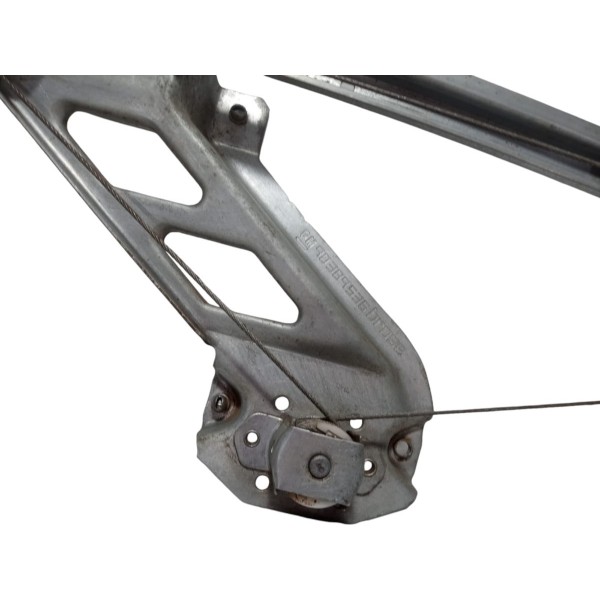 Máquina Vidro Manual Traseira Direita Gm Corsa Classic 2013