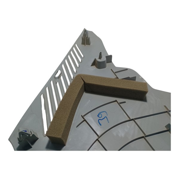 Acabamento Coluna Traseira Esquerda Renault Logan 2010