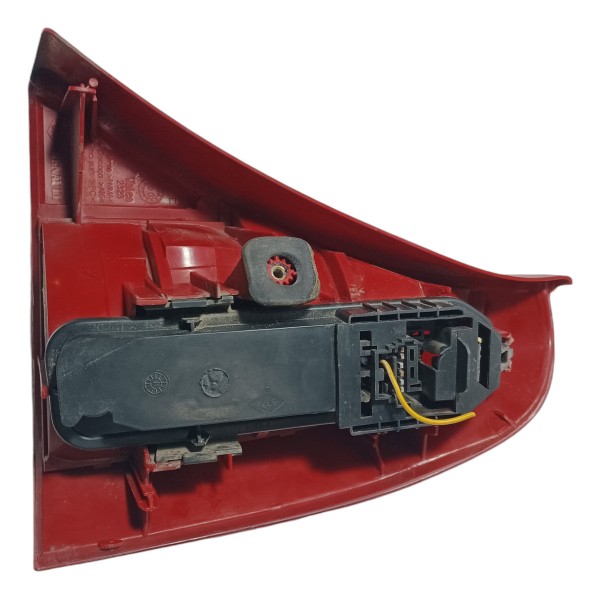 Lanterna Traseira Esquerda Renault Clio Hatch 2000 Esquerdo/motorista Vermelho