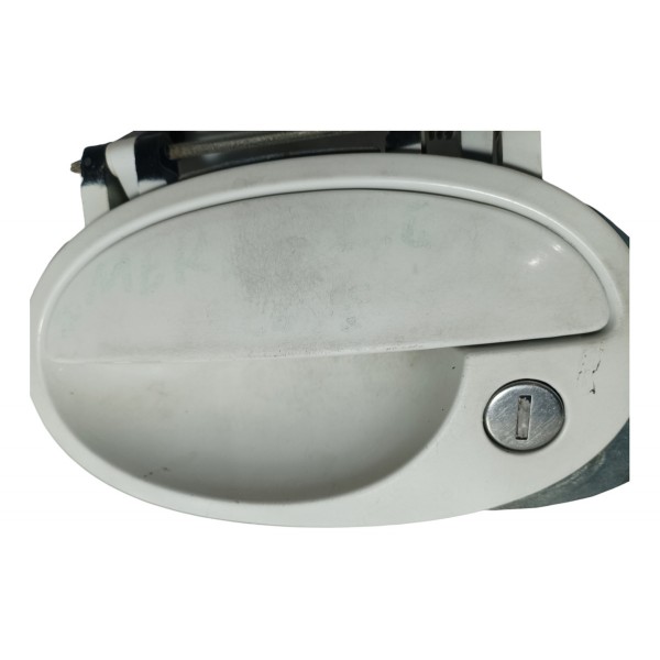 Maçaneta Externa Dianteira Esquerda Gm Meriva 2012 Dianteira