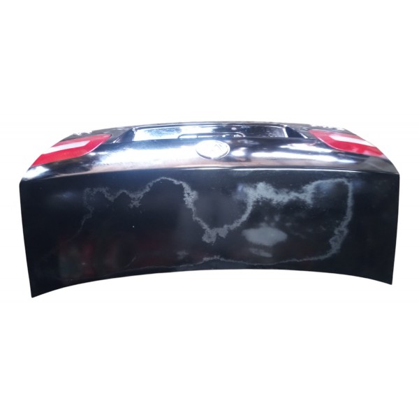 Tampa Traseira Vw Polo Sedan Completa 2003 A 2005 Usada