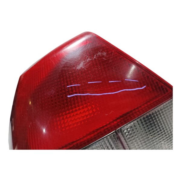 Lanterna Traseira Lado Esquerdo Ford Fiesta Sedam 2002 Esquerdo/motorista Vermelho