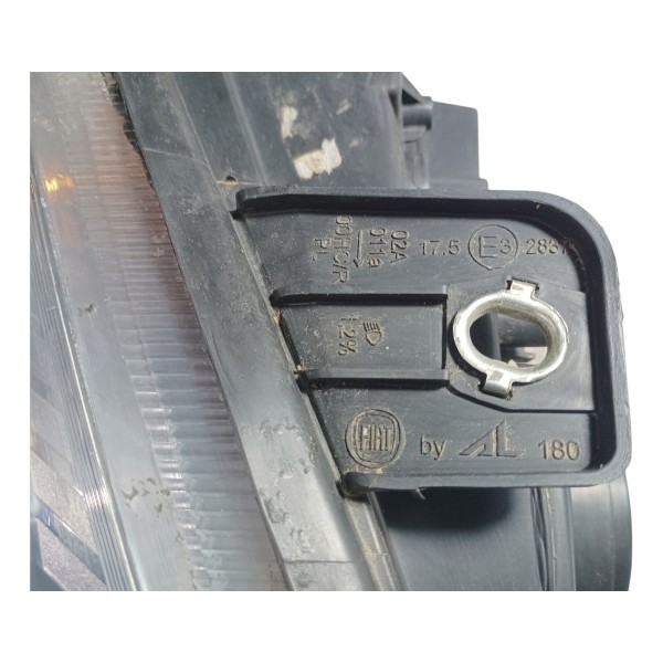 Farol Lado Esquerdo Cromado Simples Fiat Uno Vivace 2014 Esquerdo/motorista