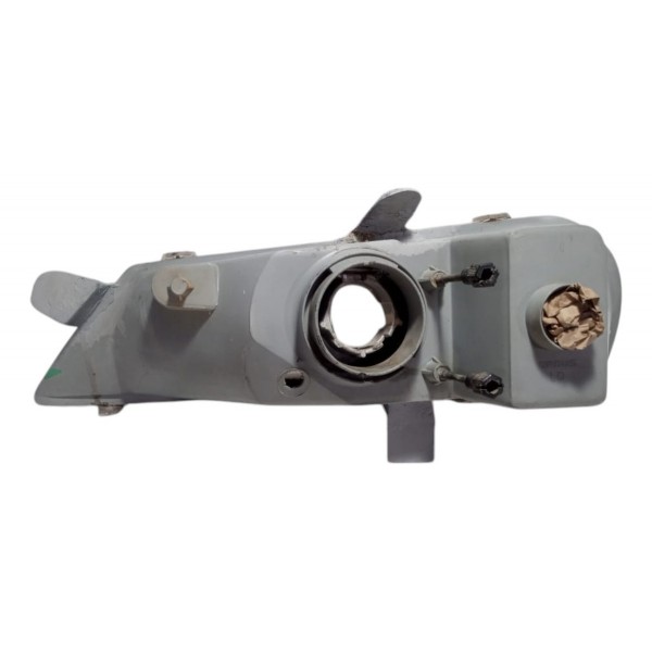 Farol Lado Direito Gm Celta 2002 Recuperado