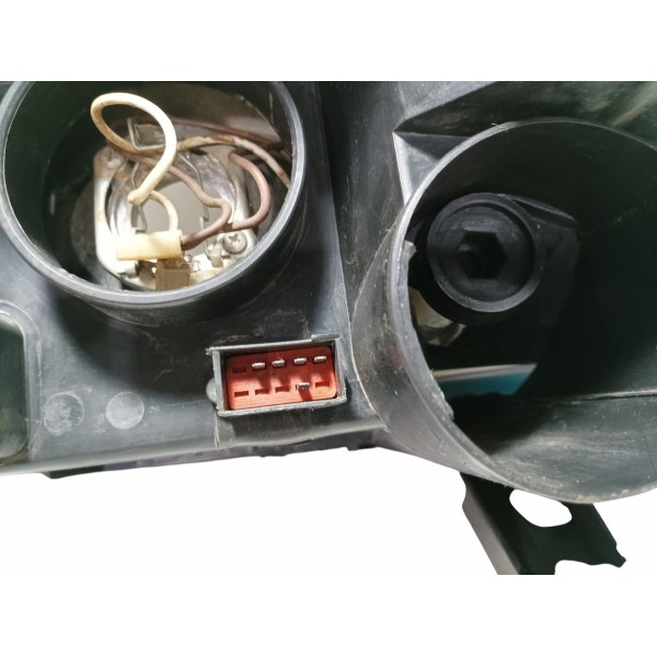 Farol Lado Direito Gm Meriva 2012 Recuperado