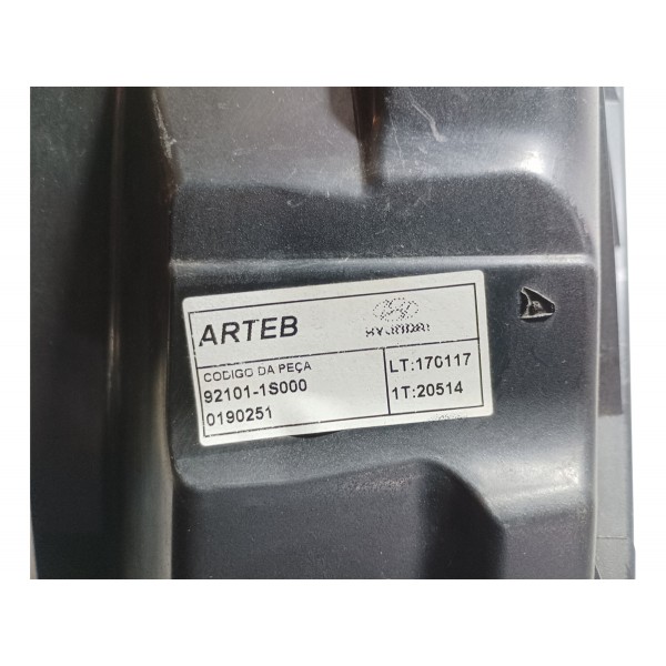 Farol Lado Esquerdo Máscara Negra Hyundai Hb20 Recuperado Esquerdo/motorista