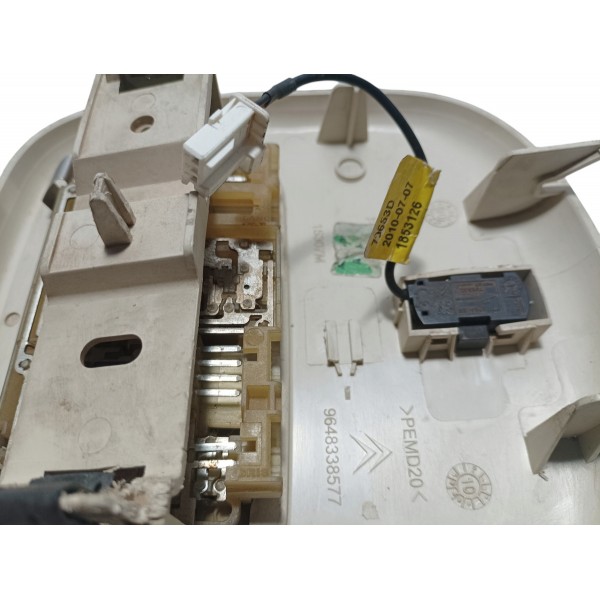 Luz De Teto Cortesia Citroen C4 Pallas 2009