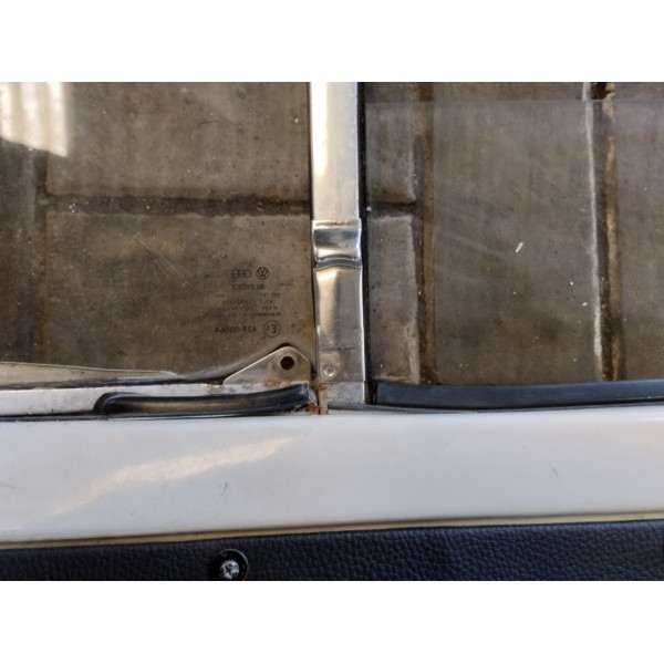 Porta Dianteira Lado Direito Vw Kombi 98 Completa Usada Dianteira Direito Branco