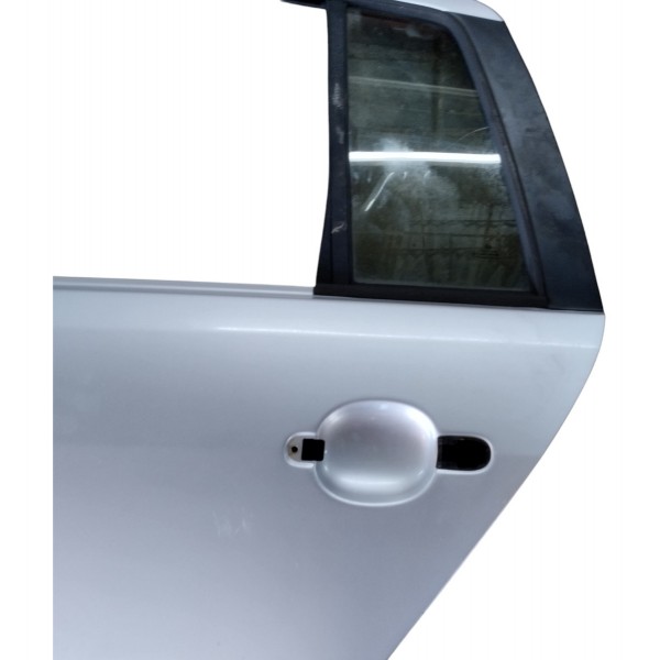 Porta Traseira  Esquerdo Vw Spacefox 2014 Usado Com Detalhes Traseira Esquerdo Prateado