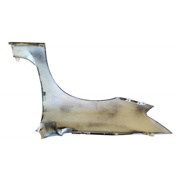 Para Lama Lado Direito Fiat Stilo Usado Com Detalhes