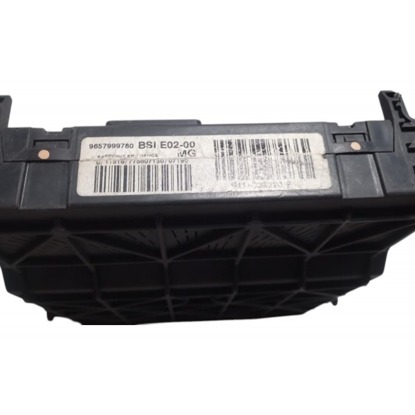 Módulo Bsi Peugeot 206 1.4 8v 2007 9657999780