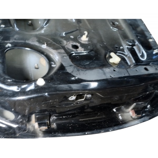 Porta Traseira Lado Esquerdo Gm Astra 2003 Com Detalhes Traseira Direito Preto