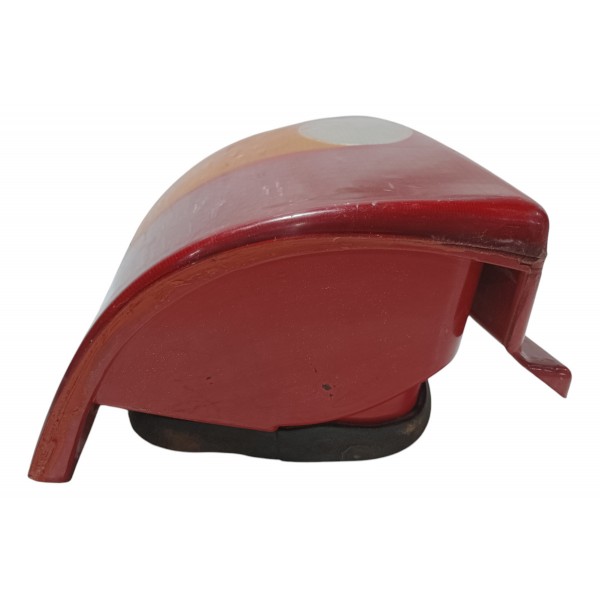 Lanterna Traseira Lado Esquerdo Fiat Strada 2000