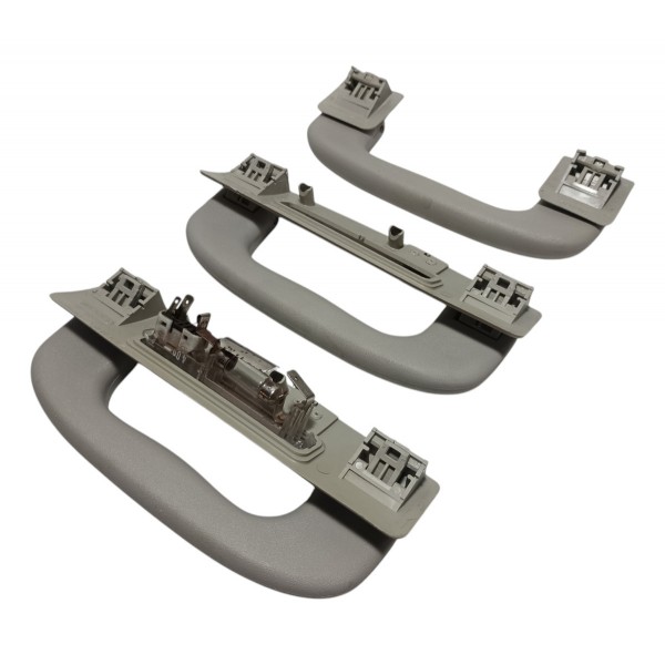 Pega Mão Gm Astra 2011 Jogo