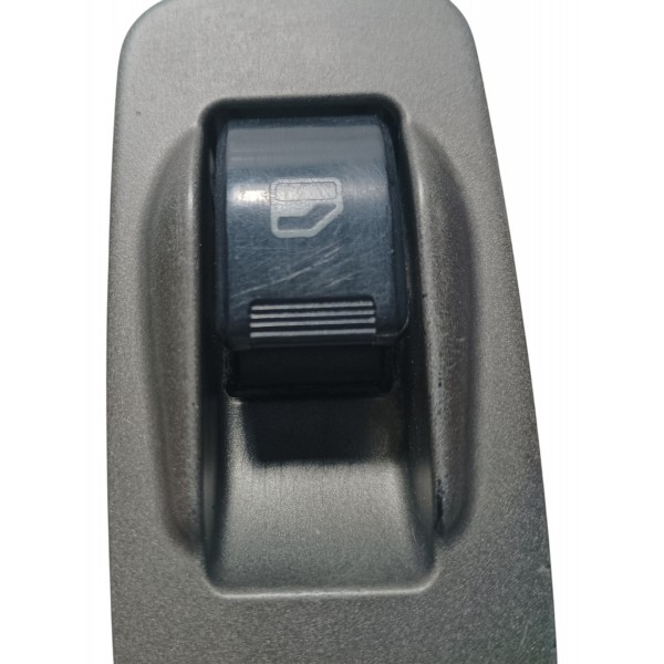 Botão Vidro Elétrico Dianteiro Direito Chery Tiggo 2010