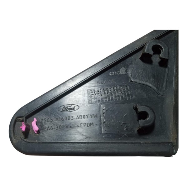 Acabamento Retrovisor Paralama Direito Ford Fiesta 2010