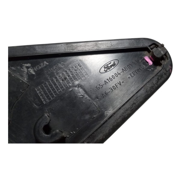 Acabamento Retrovisor Paralama Direito Ford Fiesta 2010