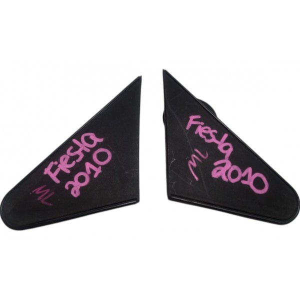 Acabamento Retrovisor Paralama Direito Ford Fiesta 2010