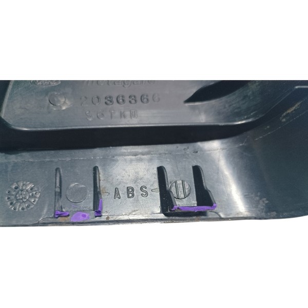 Moldura Acabamento Retrovisor Dianteiro L.e Ford Fiesta 2006