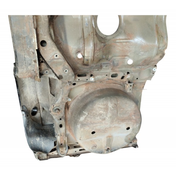 Lateral Traseira Lado Esquerdo Gm Astra Hatch 2011