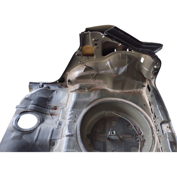 Lateral Traseira Lado Esquerdo Gm Astra Hatch 2011