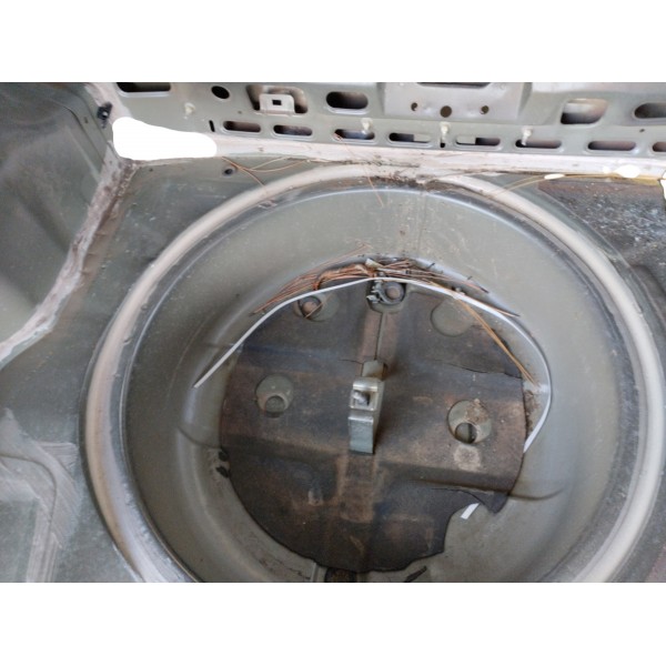 Lateral Traseira Lado Esquerdo Gm Astra Hatch 2011