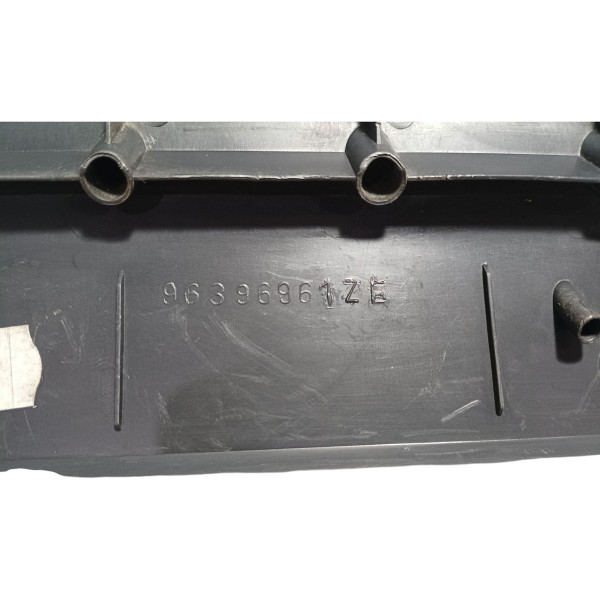 Acabamento Inferior Painel Fusível Xsara Picasso 2004