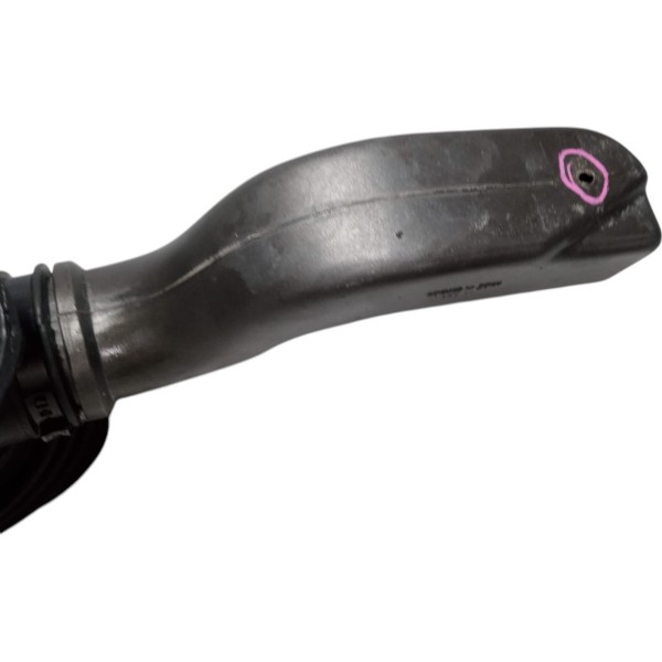 Mangueira Do Filtro De Ar Chrysler Stratus Com Detalhe