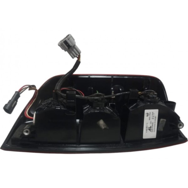 Lanterna Direita Nissan Frontier 2010