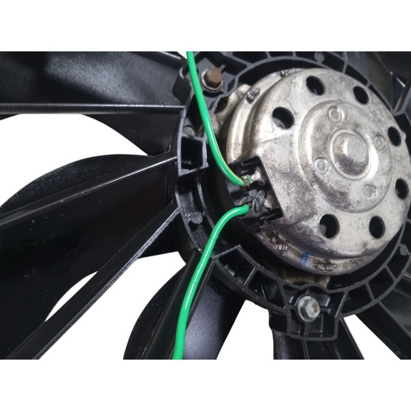 Ventoinha Com Defletor Renault Megane 2008 1.6 16 V