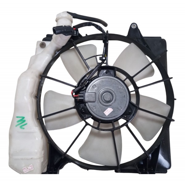 Ventoinha Com Defletor Honda Civic 2012 Com Detalhes