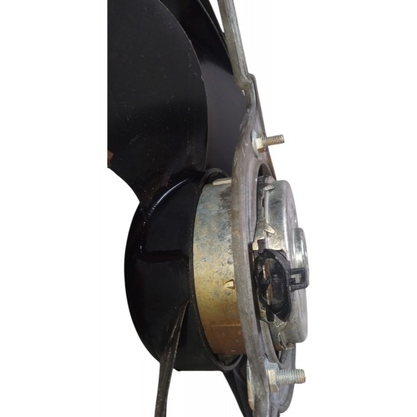 Ventoinha Com Defletor Monza Gsi Automático Com Detalhe