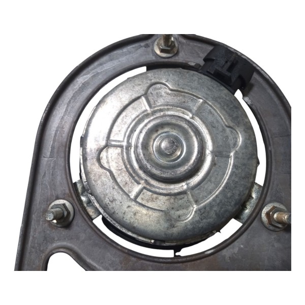 Ventoinha Com Defletor Monza Gsi Automático Com Detalhe