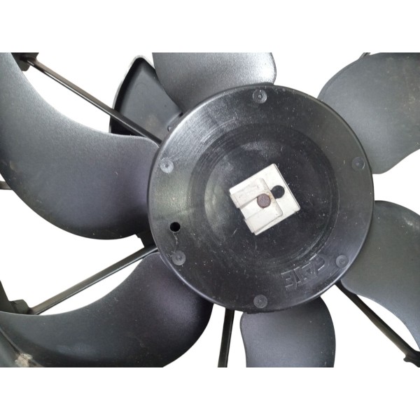 Ventoinha Com Defletor Renault Clio 2008 1.0 16v