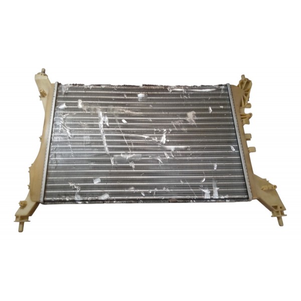 Radiador Ventoinha Com Defletor Fiat Punto 2009 1.8