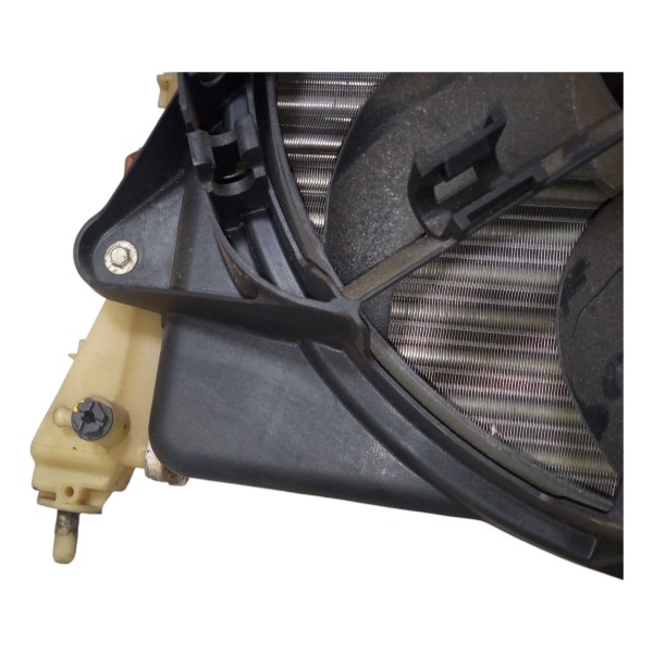 Radiador Ventoinha Com Defletor Fiat Punto 2009 1.8
