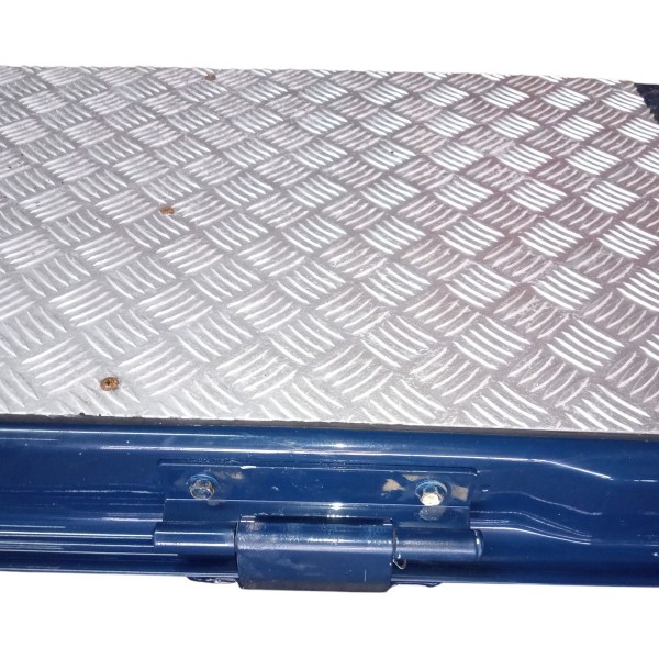 Tampa Traseira Nissan Frontier 2010