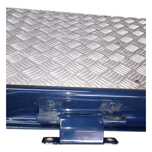 Tampa Traseira Nissan Frontier 2010