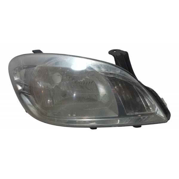 Farol Lado Direito Gm Celta Prisma 2011 Recuperado Direito/passageiro