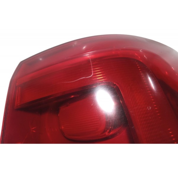 Lanterna Lado Direito Vw Spacefox 2014 Com Detalhe Direito/passageiro Vermelho