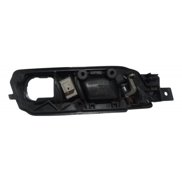 Maçaneta Interna Botão Trava Dianteira Esquerda Vw Polo 2003