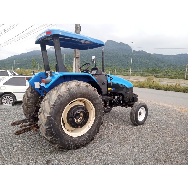 Trator New Holland 2013 Modelo 75 Usado