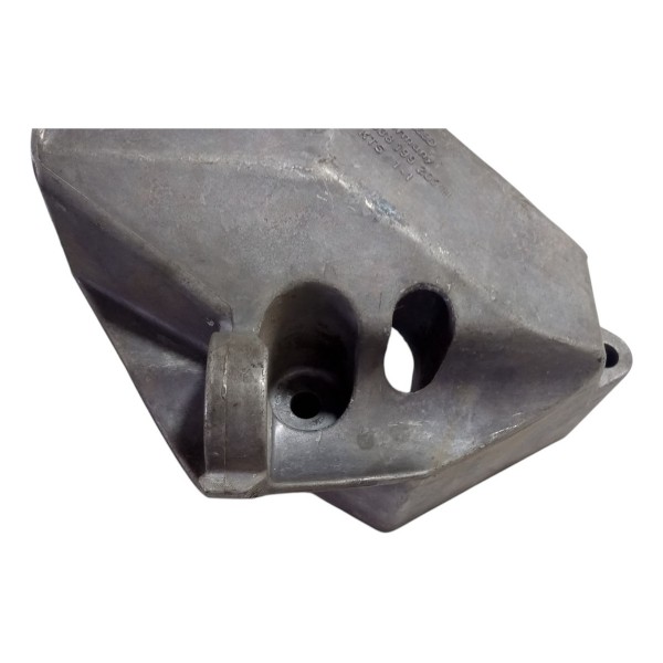 Suporte Dianteiro Direito Vw Golf 2.0 2001