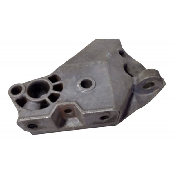 Suporte Dianteiro Direito Vw Golf 2.0 2001