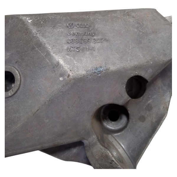 Suporte Dianteiro Direito Vw Golf 2.0 2001